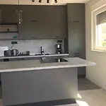 Fresh And Newly Built With Pool Apartman Trogir