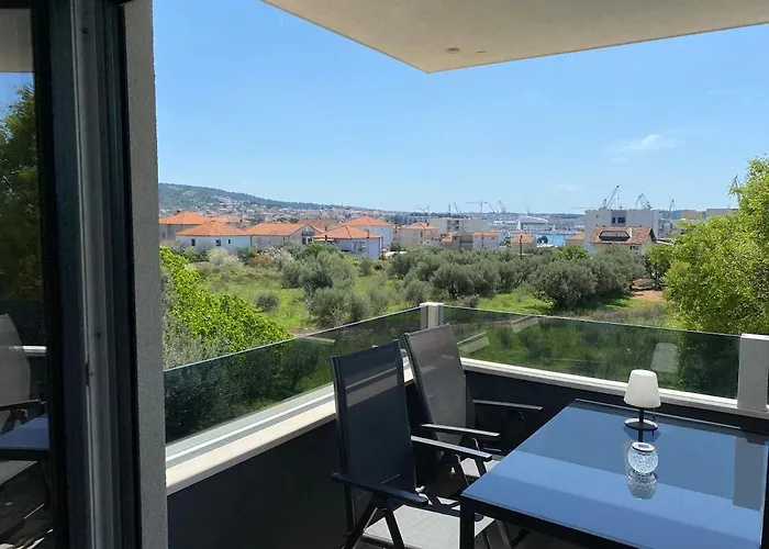 Appartamento Fresh And Newly Built With Pool Traù